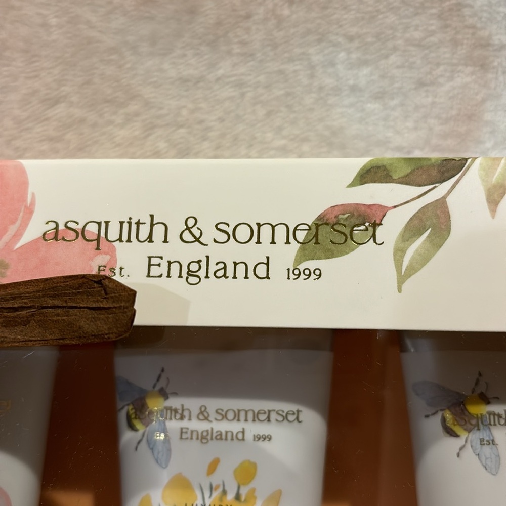 Asquith & Somerset England Luxury Hand & Nail Cream Set NWT honey enriched 3x2oz - Picture 2 of 16